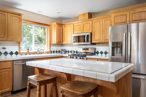 3136 NE John Ct, Bend, OR 97701 photo 14
