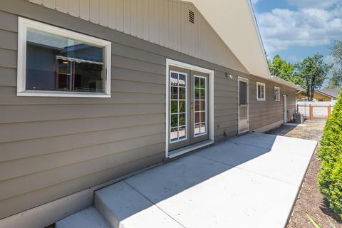 1900 NE 7th St, Bend, OR 97701 photo 17