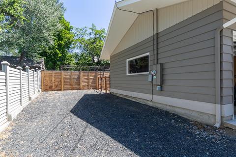 1900 NE 7th St, Bend, OR 97701 photo 19