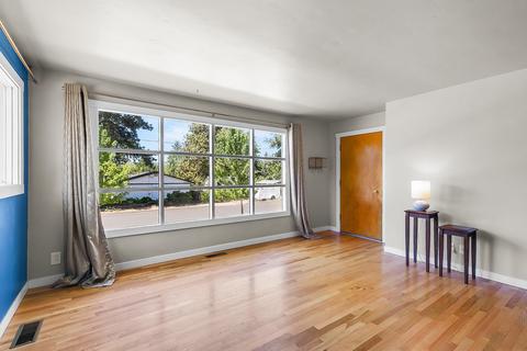 1900 NE 7th St, Bend, OR 97701 photo 6