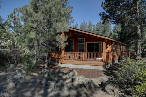 60892 Ridge Dr, Bend, OR 97702 photo 20
