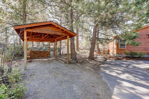 60892 Ridge Dr, Bend, OR 97702 photo 21