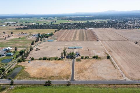62570 Dodds Rd, Bend, OR 97701 photo 46