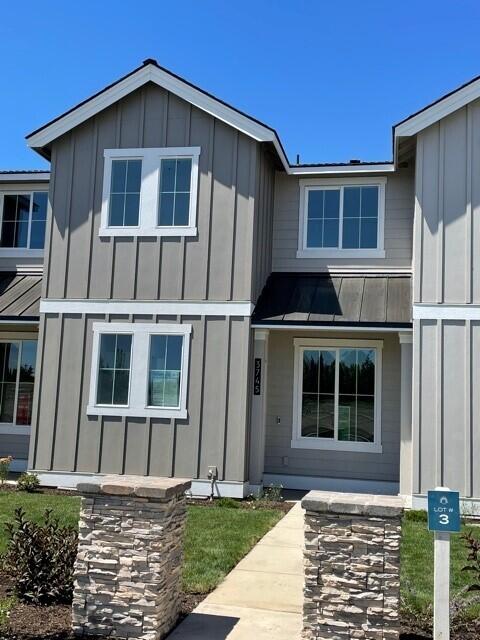 3745 Eagle Rd, Bend, OR 97701 photo 1