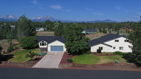 66645 Cascade Way, Bend, OR 97703 photo 1