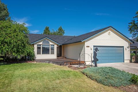 66645 Cascade Way, Bend, OR 97703 photo 2