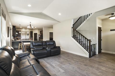 2250 NE Jackson Ave, Bend, OR 97701 photo 9