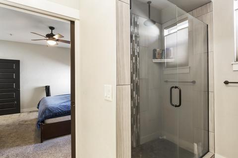 2250 NE Jackson Ave, Bend, OR 97701 photo 19