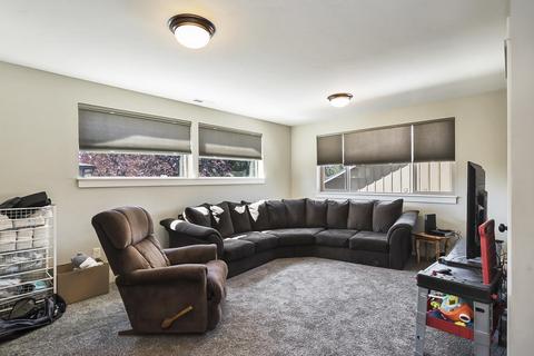 2250 NE Jackson Ave, Bend, OR 97701 photo 22