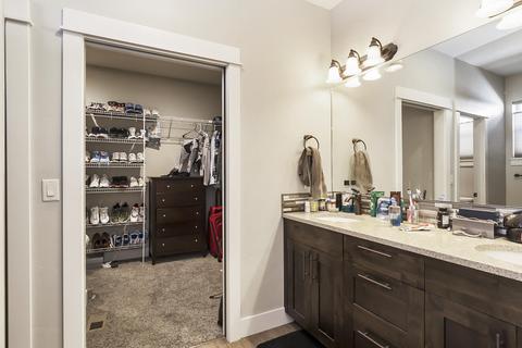 2250 NE Jackson Ave, Bend, OR 97701 photo 17