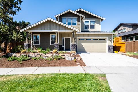 2250 NE Jackson Ave, Bend, OR 97701 photo 2