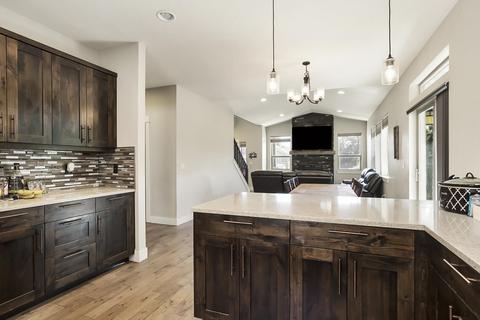 2250 NE Jackson Ave, Bend, OR 97701 photo 13