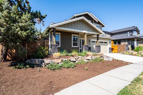 2250 NE Jackson Ave, Bend, OR 97701 photo 3
