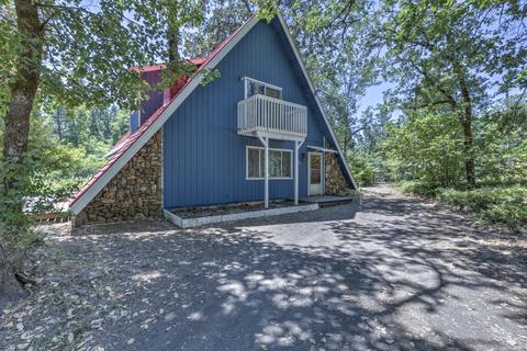 115 Obrien Rd, Cave Junction, OR 97523 photo 1