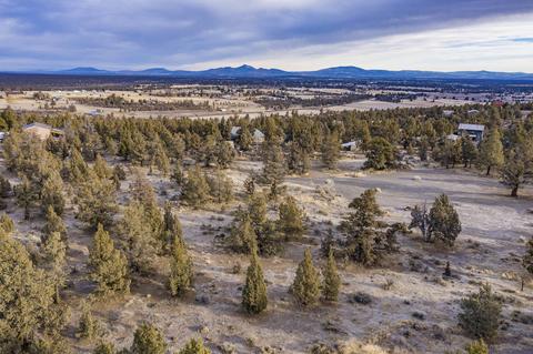 20920 Gift Rd, Bend, OR 97703 photo 7
