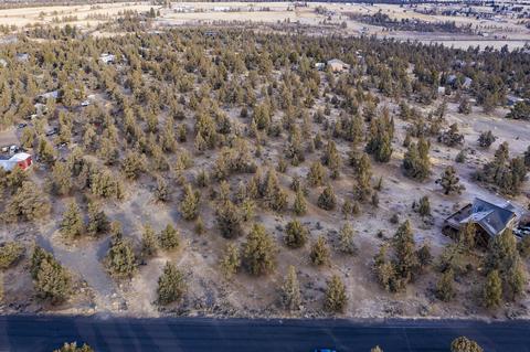 20920 Gift Rd, Bend, OR 97703 photo 11
