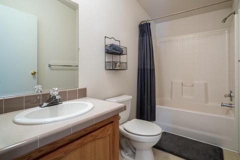 20185 Mountain View Dr, Bend, OR 97703 photo 14