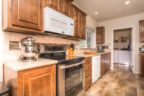 19407 Apache Rd, Bend, OR 97702 photo 20