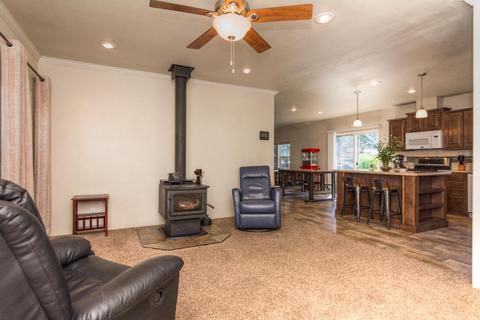 19407 Apache Rd, Bend, OR 97702 photo 14