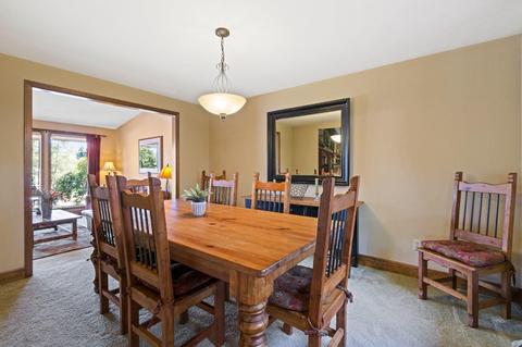 1863 NE Moonglow Ct, Bend, OR 97701 photo 25