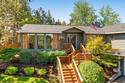 1863 NE Moonglow Ct, Bend, OR 97701 photo 7