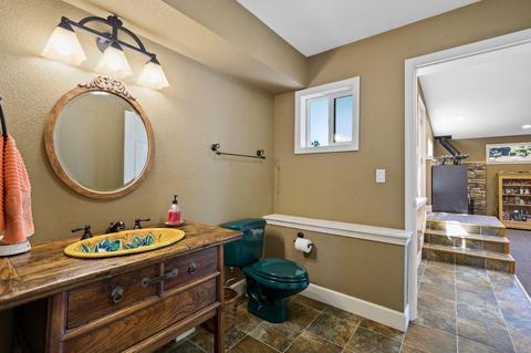 1863 NE Moonglow Ct, Bend, OR 97701 photo 46