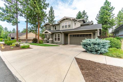 19166 Park Commons Dr, Bend, OR 97703 photo 1