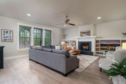 19166 Park Commons Dr, Bend, OR 97703 photo 9