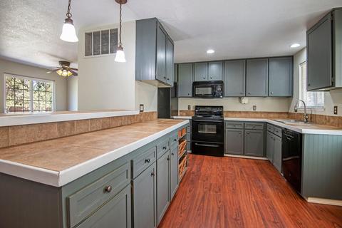 60861 Windsor Dr, Bend, OR 97702 photo 5