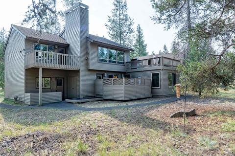 17660 Rogue Ln, Sunriver, OR 97707 photo 32