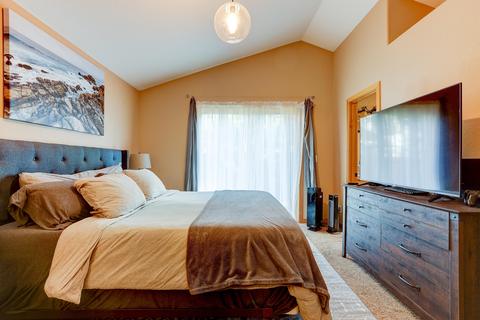 20660 Overton Pl, Bend, OR 97701 photo 14
