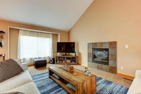 20660 Overton Pl, Bend, OR 97701 photo 5