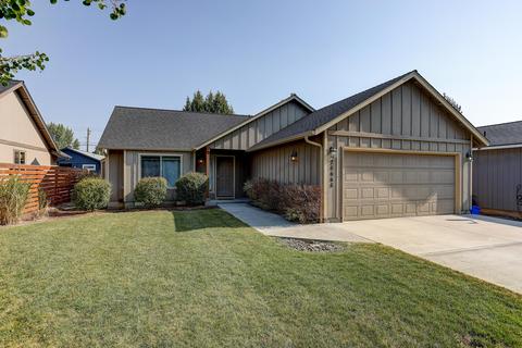 20660 Overton Pl, Bend, OR 97701 photo 1