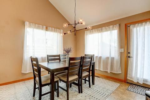 20660 Overton Pl, Bend, OR 97701 photo 6