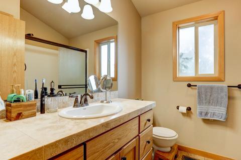 20660 Overton Pl, Bend, OR 97701 photo 17