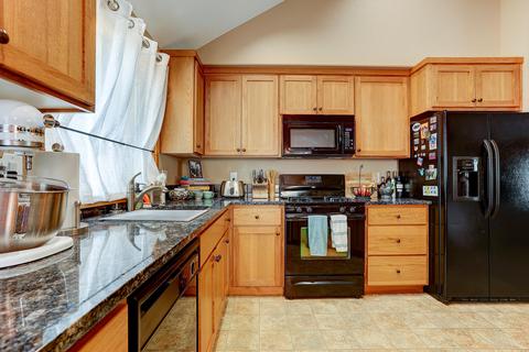 20660 Overton Pl, Bend, OR 97701 photo 8