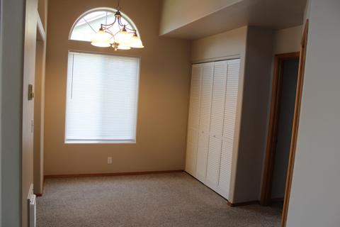 1504 NE Covington Ln, Bend, OR 97701 photo 6