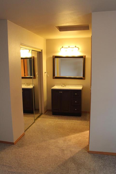 1504 NE Covington Ln, Bend, OR 97701 photo 8
