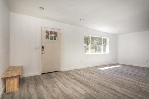 17029 Island Loop Way, Bend, OR 97707 photo 8