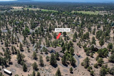 64584 Becky Ct, Bend, OR 97701 photo 2