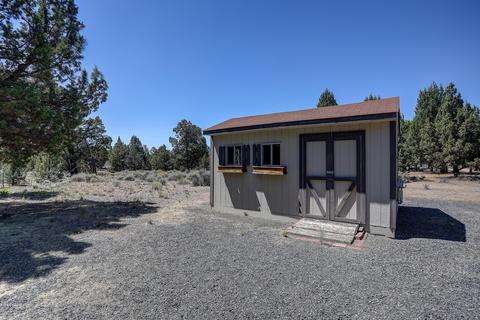 64584 Becky Ct, Bend, OR 97701 photo 25
