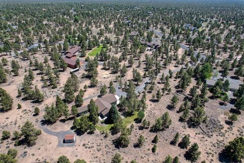 64584 Becky Ct, Bend, OR 97701 photo 28