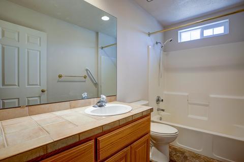 64584 Becky Ct, Bend, OR 97701 photo 16