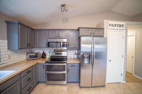 17490 Gull Dr, Bend, OR 97707 photo 5