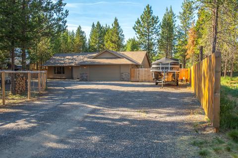 17490 Gull Dr, Bend, OR 97707 photo 41