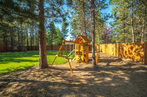 17490 Gull Dr, Bend, OR 97707 photo 36
