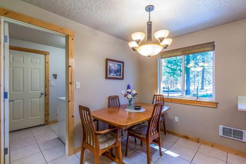 53321 Deep Woods Rd, La Pine, OR 97739 photo 10