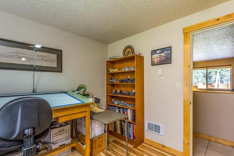 53321 Deep Woods Rd, La Pine, OR 97739 photo 18