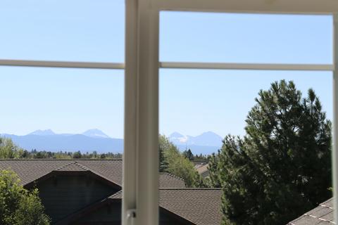 63466 Crestview Dr, Bend, OR 97701 photo 18