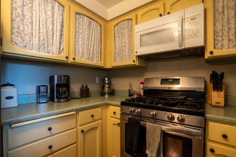 913 Freeman Rd, Central Point, OR 97502 photo 8